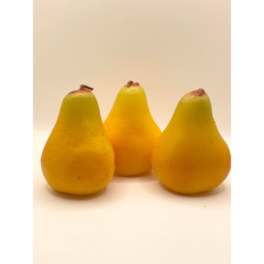 Vintage Two's Company Oh Yes Pear Candles Set of 3 Yellow Fruit Decor 1201 - Picture 5 of 6